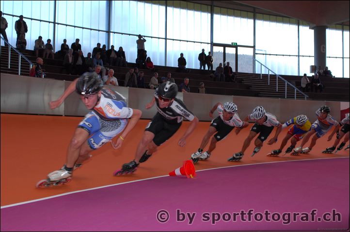 bart_swings_scoot_a_1c6cb35.jpg