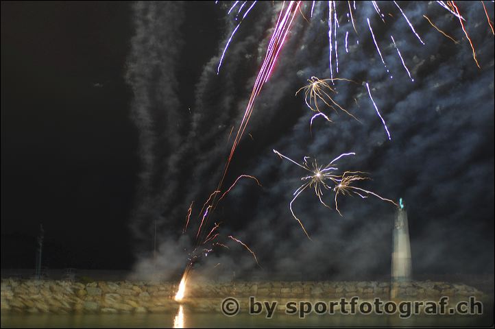 white_party_feuerwe_120bb74.jpg